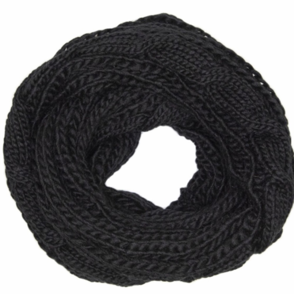 NWT Black cable knit infinity scarf Just Fab